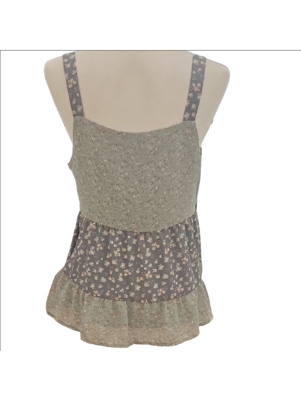 Paper Crane Green Tiered Camisole Top - Picture 4 of 8